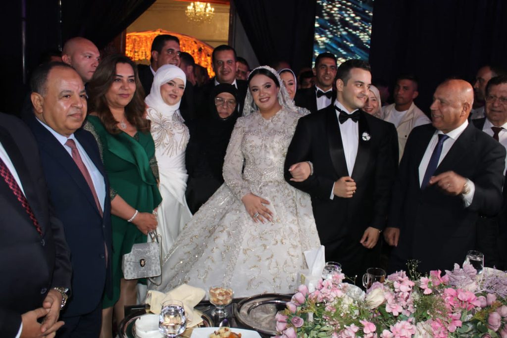 أخبار مصر - كامل الوزيرومنال عوض واشرف صبحي أبرزهم حضوروزاراء فرح نجلةالبرلماني وليد التمامي