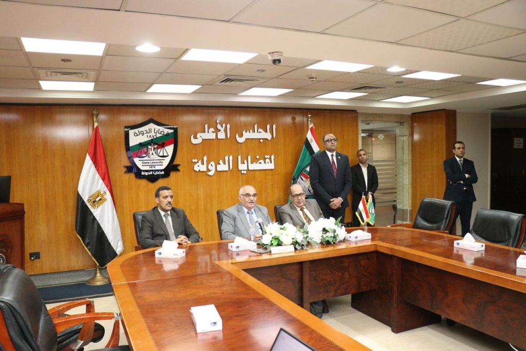 أخبار مصر والعالم لحظة بلحظة - رئيس قضايا الدولة لرؤساء الأفرع: تطوير الأداء ورفع كفاءة الخدمات القانونية