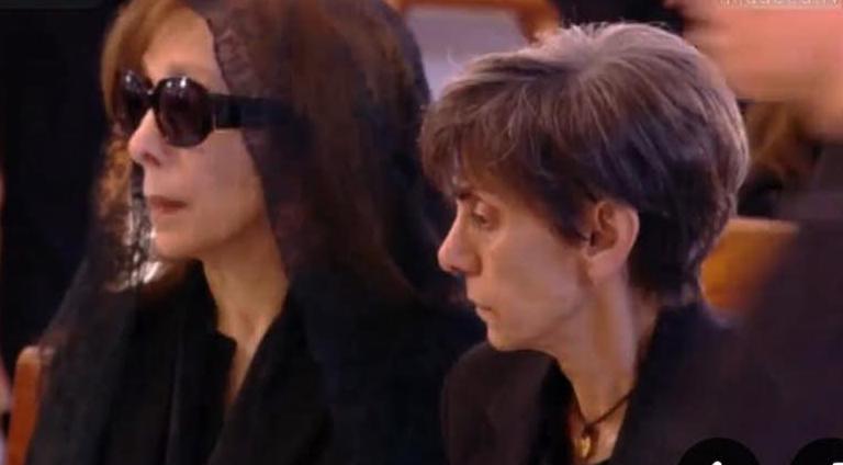 محطة مصر نيوز - حزن يملأ الملامح .. «فيروز» تظهر لأول مرة منذ سنوات في وداع نجلها زياد الرحباني