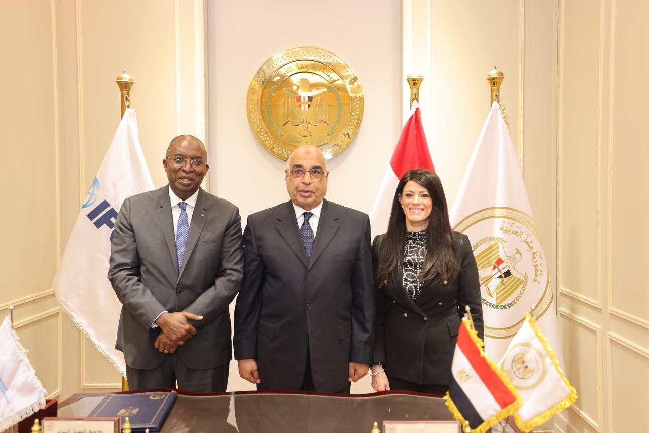 أخبار مصر والعالم لحظة بلحظة - وزيرا العدل والتخطيط يشهدان توقيع مذكرة تفاهم بين وزارة العدل ومؤسسة التمويل الدولية