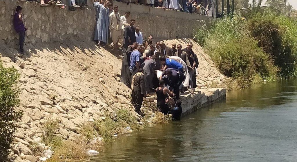 أخبار مصر والعالم لحظة بلحظة - كشف غموض جثة سيدة داخل «جوال» بالقليوبية 
