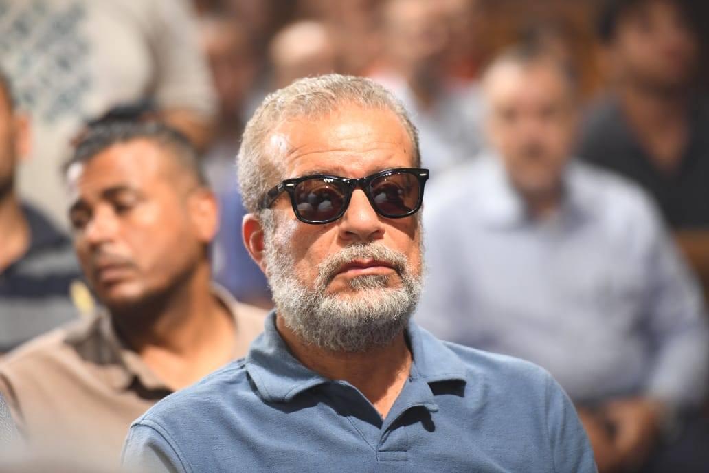 محطة مصر نيوز - وداع مهيب للفنان لطفي لبيب.. نجوم الفن يشيّعون جثمانه بقلوب دامية ودموع لا تتوقف