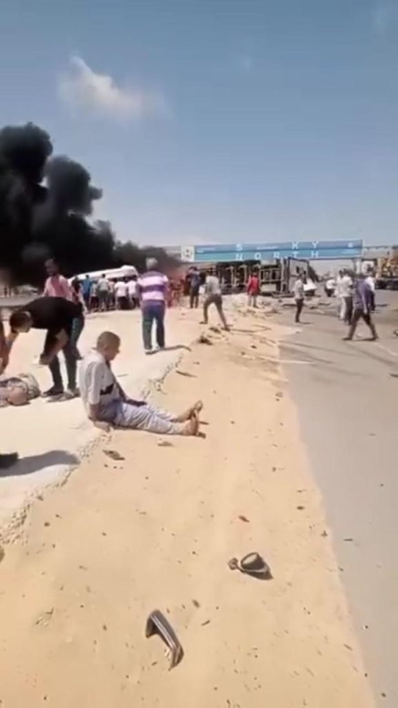 أخبار مصر - تصادم مروّع على طريق مطروح.. حالتا وفاة و18 مصابًا تهز الشارع المصري