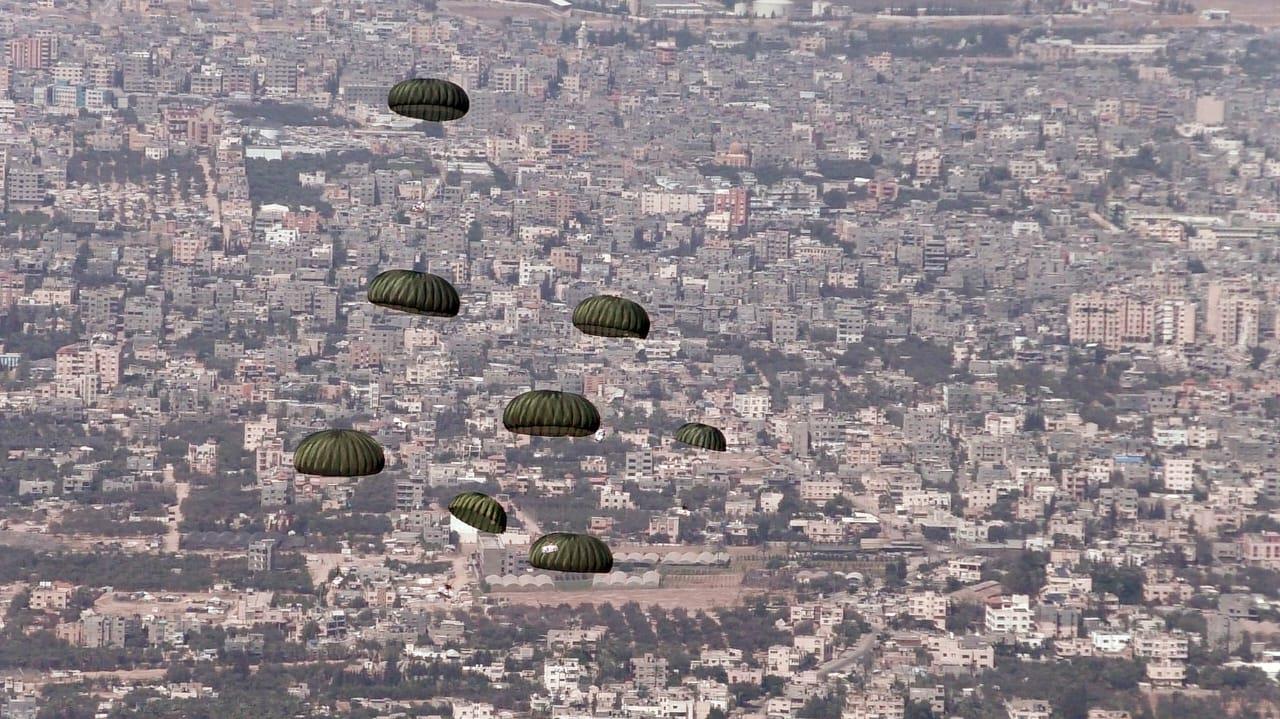 أخبار مصر والعالم لحظة بلحظة - بتوجيهات الرئيس.. مصر تواصل إسقاط المساعدات الإنسانية على قطاع غزة جواً