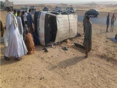 تصادم مروع على الطريق الصحراوي الغربي بأسوان.. 14 مصابًا في لحظات أخبار مصر - تصادم مروع على الطريق الصحراوي الغربي بأسوان.. 14 مصابًا في لحظات