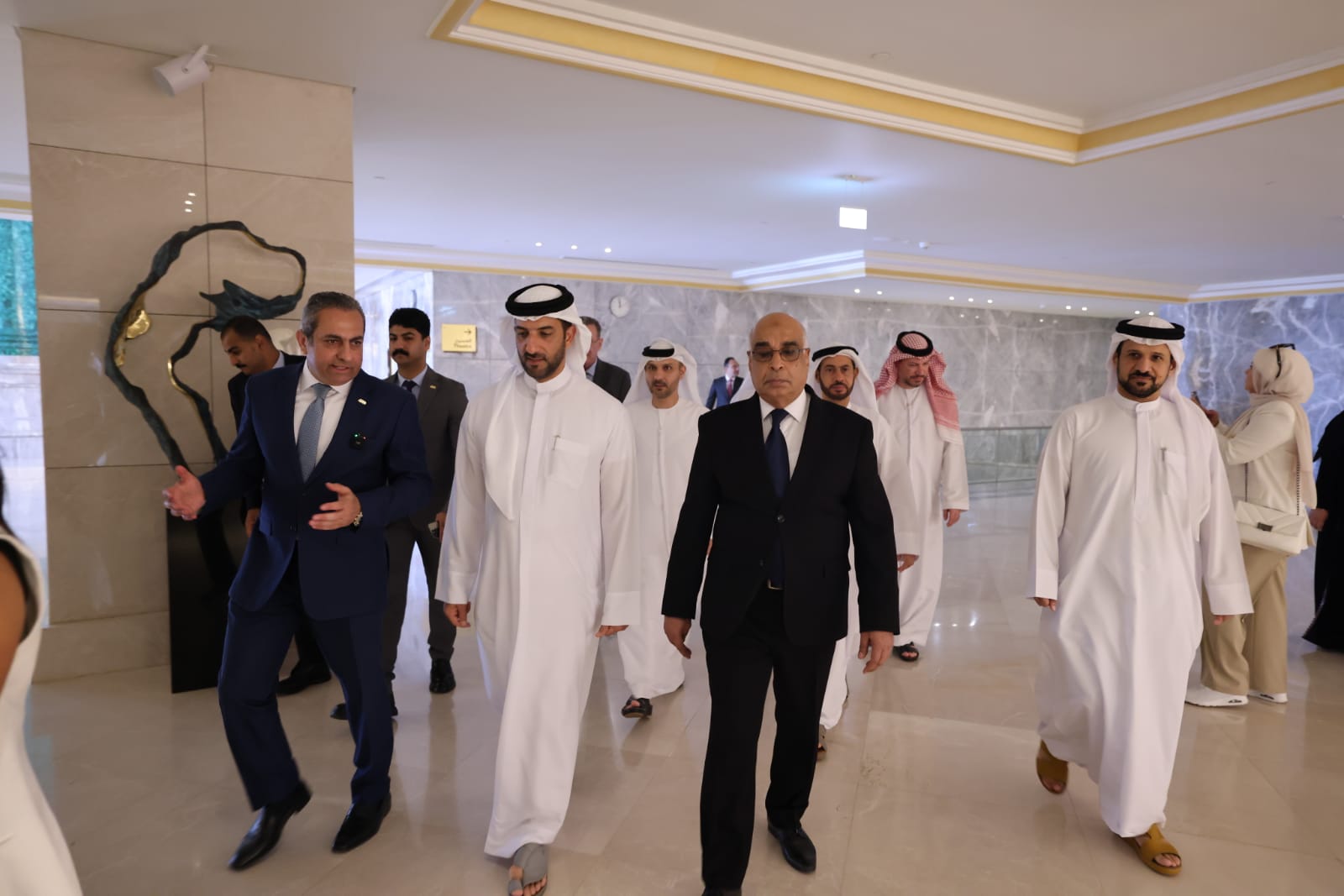 أخبار مصر والعالم لحظة بلحظة - وزيرا العدل والأوقاف يستقبلان وفدًا قضائيًا من دولة الإمارات