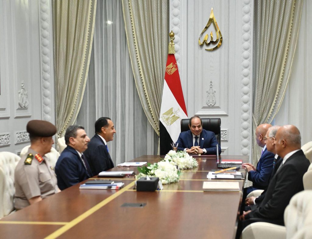 أخبار مصر - الرئيس السيسي يوجه بمواصلة تطوير شبكة الموانئ المصرية