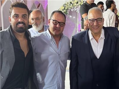محطة مصر نيوز - نجوم الفن يشاركون بيومي فؤاد فرحة عقد قران نجله محمد