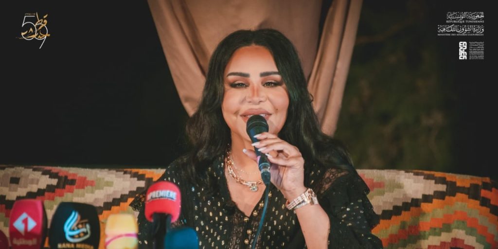 محطة مصر نيوز - أحلام تنفجر بالبكاء عند ذكر أنغام في مهرجان قرطاج: "قلبي معكِ يا أنغام"