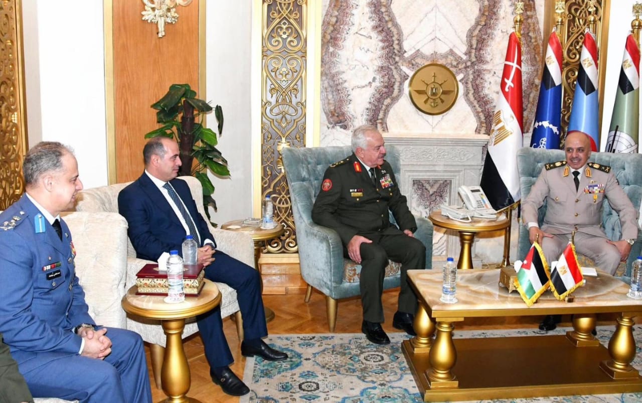 أخبار مصر والعالم لحظة بلحظة - القائد العام للقوات المسلحة ورئيس الأركان يلتقيان رئيس هيئة الأركان للقوات المسلحة الأردنية
