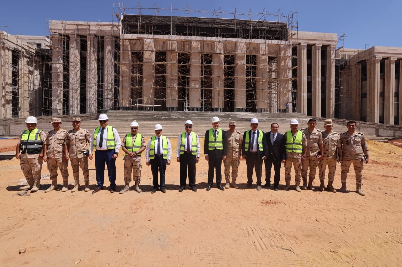 أخبار مصر والعالم لحظة بلحظة - وزير العدل يتفقد مشروع مدينة العدالة بالعاصمة الإدارية الجديدة