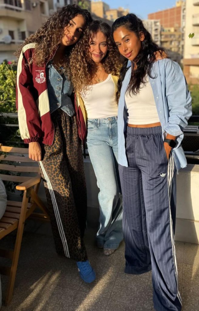 محطة مصر نيوز - أول ظهور لجلا هشام من كواليس مسلسلها الجديد "Midterm"