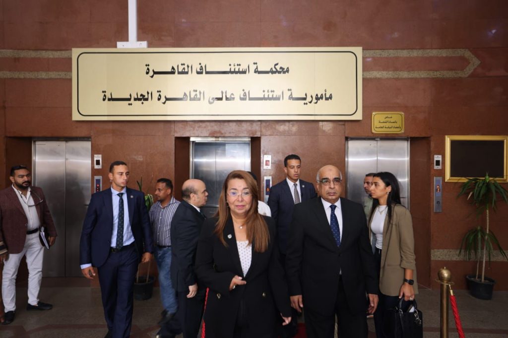 وزير العدل يفتتح غرفتين مؤمنتين مُخصصتين للمرأة ضحية العنف بمحكمة القاهرة الجديدة أخبار مصر - وزير العدل يفتتح غرفتين مؤمنتين مُخصصتين للمرأة ضحية العنف بمحكمة القاهرة الجديدة