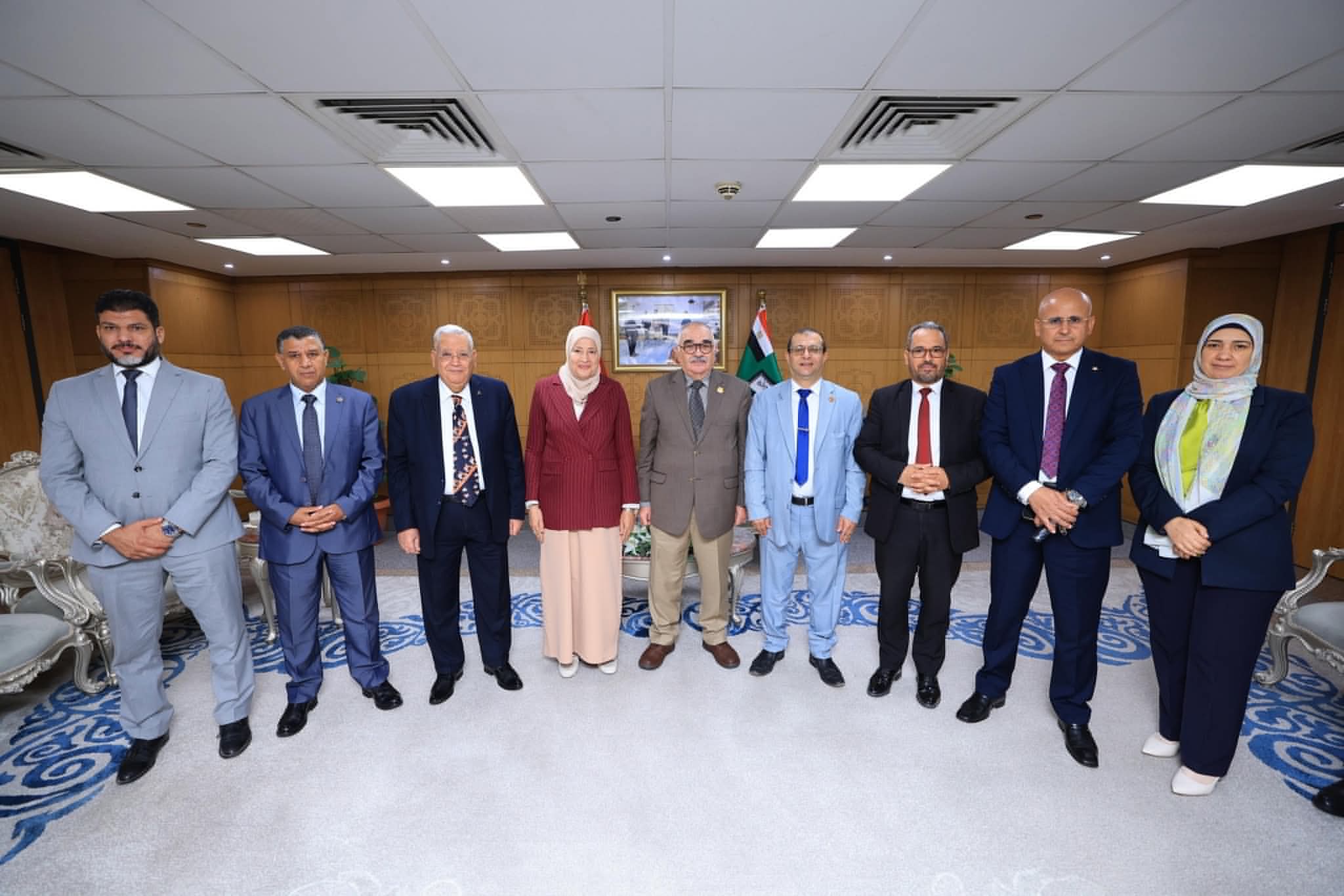 أخبار مصر - رئيس قضايا الدولة يستقبل وفداً من جامعة الأزهر الشريف