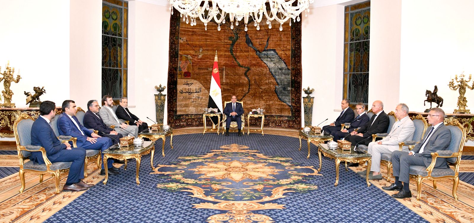 أخبار مصر - الرئيس السيسي يستقبل وزير الخارجية الإيراني ومدير عام الوكالة الدولية للطاقة الذرية