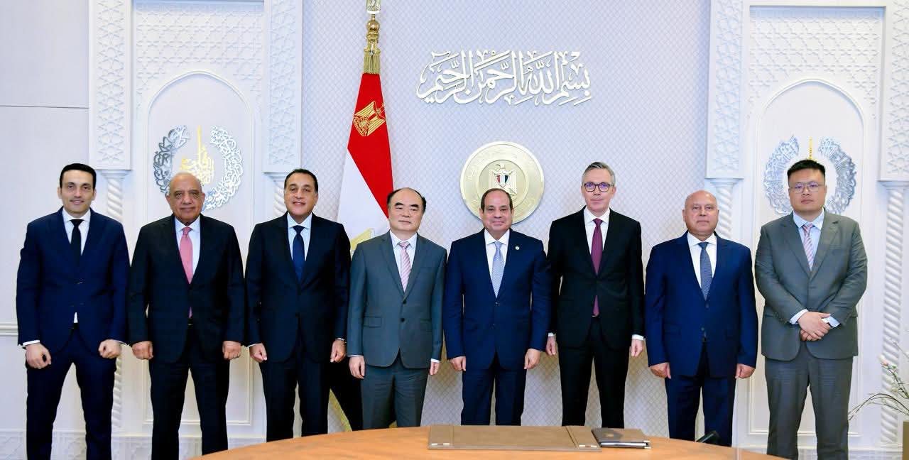أخبار مصر - الرئيس السيسي يؤكد أهمية التعاون مع "سكاتك" و"صنجرو" لتعزيز الاستثمارات الأجنبية