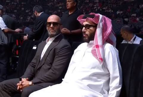 محطة مصر نيوز - صور|كروفورد ينتزع المجد من كانيلو في نزال القرن بحضور نجوم هوليوود