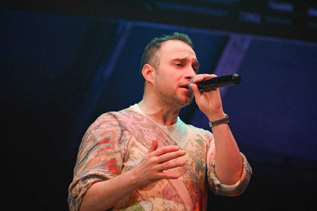 محطة مصر نيوز - بالصور.. حسام حبيب والـDJ العالمي مارتن يشعلان سهرة نيلية بالزمالك