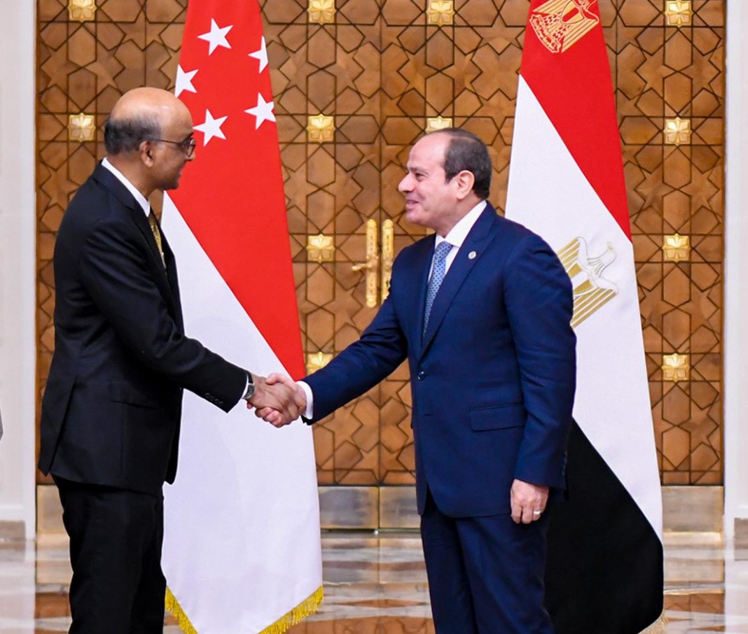 أخبار مصر والعالم لحظة بلحظة - الرئيس السيسي ونظيره السنغافوري يشهدان مراسم التوقيع على عددٍ من مذكرات التفاهم