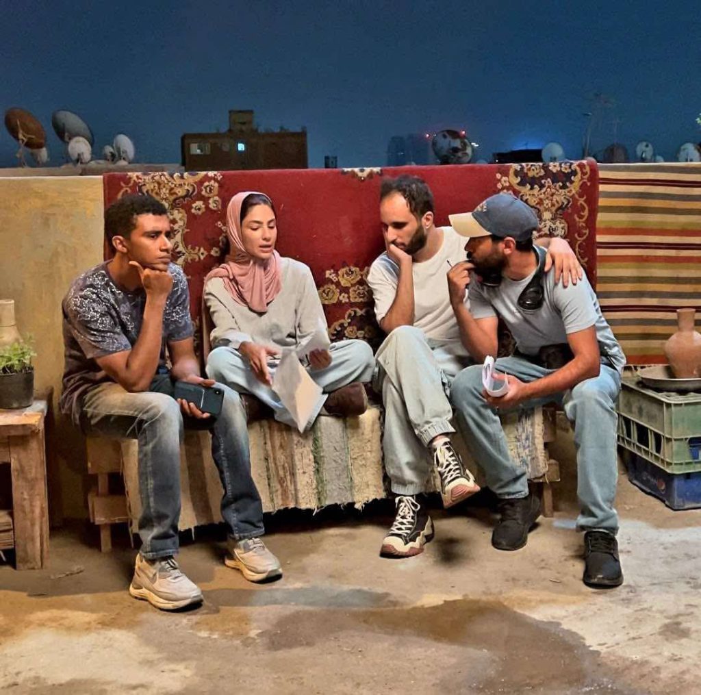 محطة مصر نيوز - هدي المفتي بإطلالة ودور غير تقليدي في كواليس فيلم "بنات فاتن"