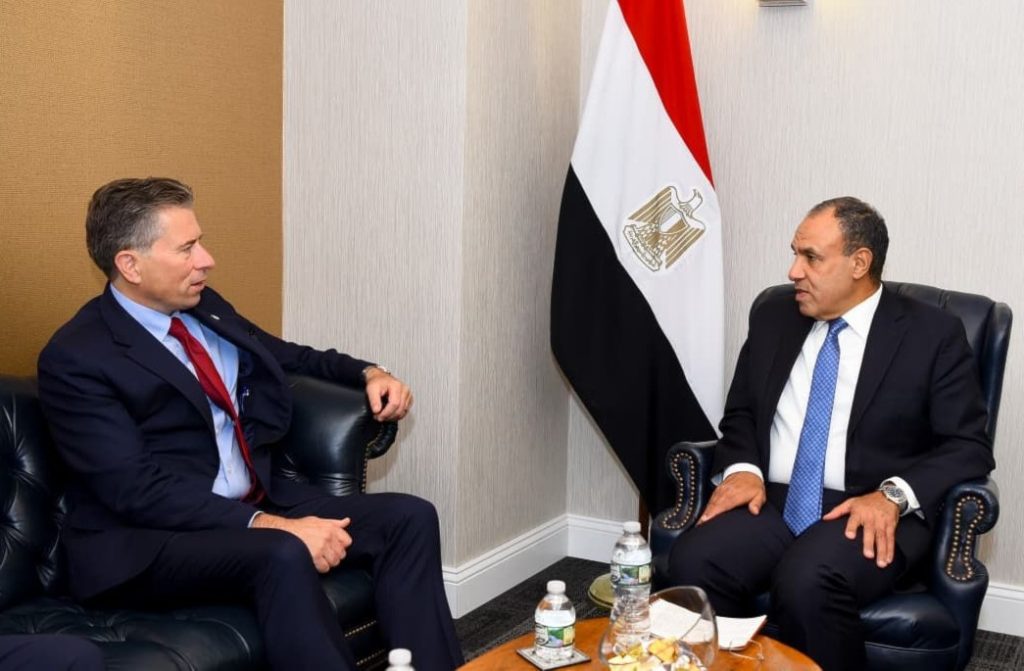أخبار مصر - وزير الخارجية يلتقى مع وكيل الأمين العام للشئون الإنسانية في نيويورك