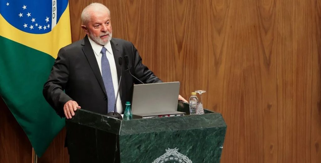 الرئيس البرازيلي: لا بديل عن حل الدولتين.. والشعب الفلسطيني يواجه خطر الاختفاء أخبار مصر والعالم لحظة بلحظة - الرئيس البرازيلي: لا بديل عن حل الدولتين.. والشعب الفلسطيني يواجه خطر الاختفاء