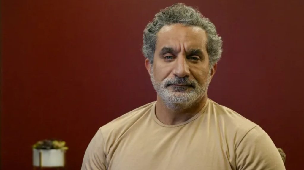 محطة مصر نيوز - باسم يوسف يخرج عن صمته: «راجع من أوضة الغسيل في لوس أنجلوس.. واستنوني في كلمة أخيرة ٧ أكتوبر»
