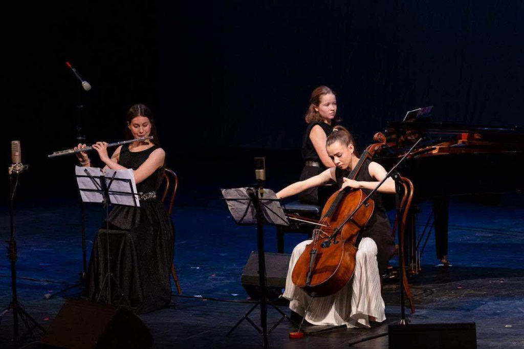 محطة مصر نيوز - مؤلفات روسية وعالمية بمعهد الموسيقى العربية