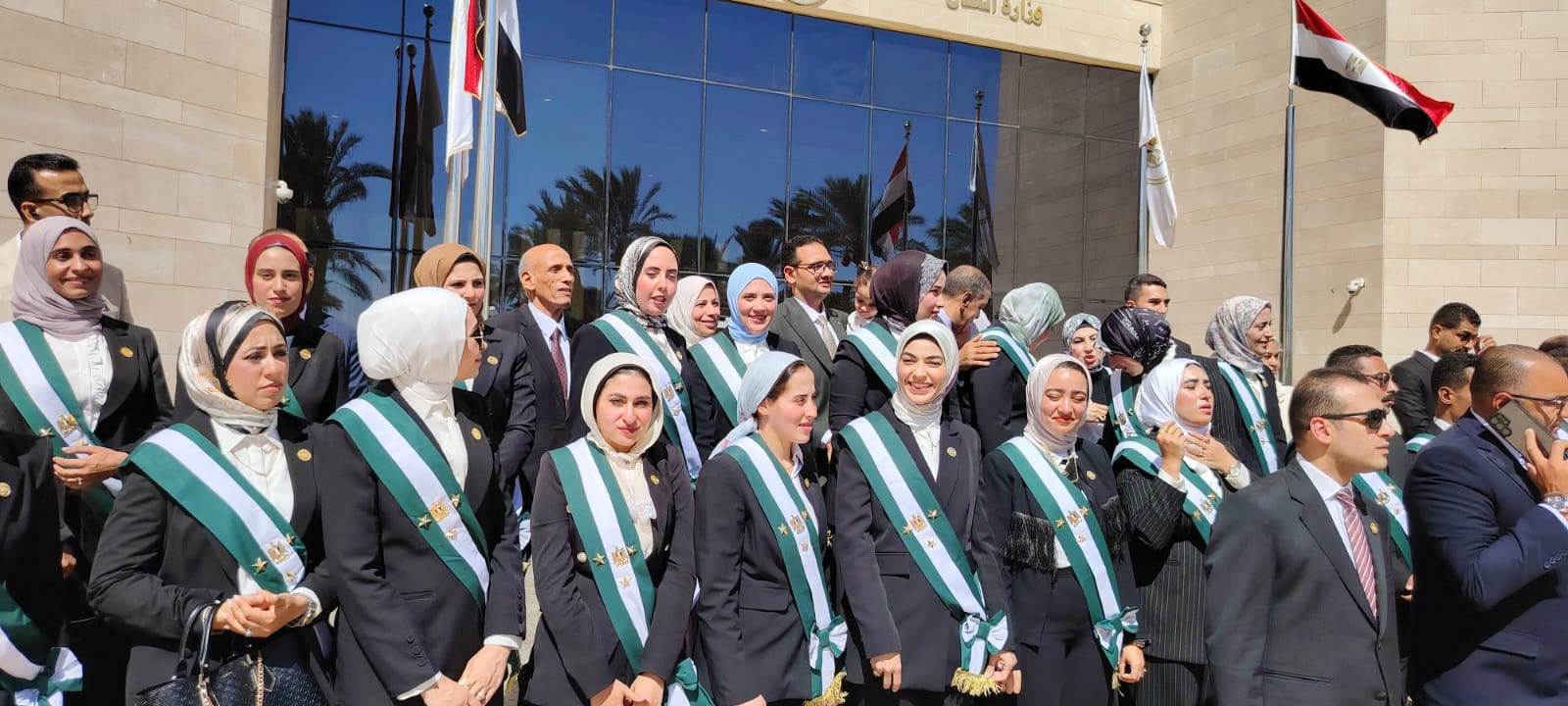 أخبار مصر - وزير العدل ورئيس قضايا الدولة يشهدان أداء حلف اليمين القانونية للأعضاء الجدد