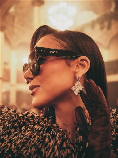 محطة مصر نيوز - بسمة بوسيل تتألق في باريس وفينيسيا وتواصل نشاطها الفني