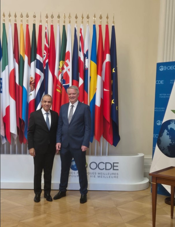 أخبار مصر - وزير الخارجية يلتقي مع سكرتير عام منظمة التعاون الاقتصادي والتنمية OECD