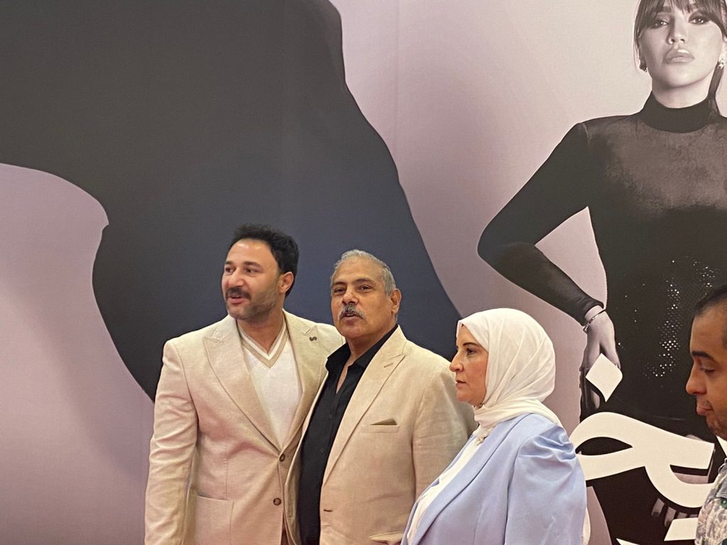 محطة مصر نيوز - نجوم الفن يحتفلون بمي فاروق في مؤتمر ألبومها "تاريخي"