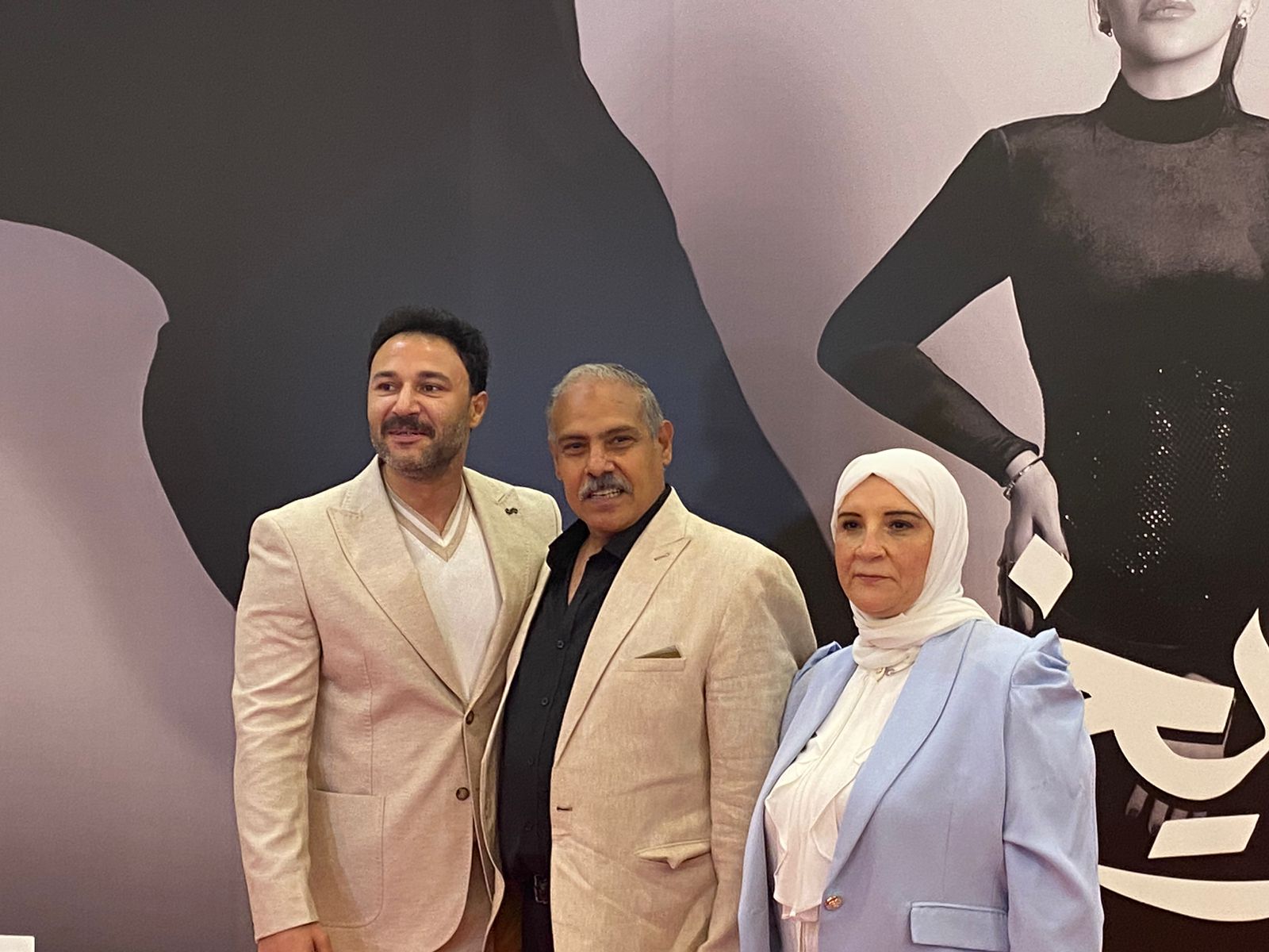 محطة مصر نيوز - نجوم الفن يحتفلون بمي فاروق في مؤتمر ألبومها "تاريخي"