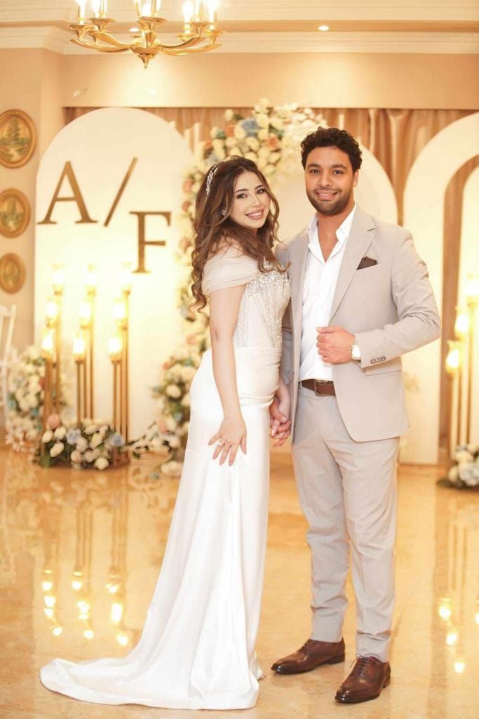 أخبار مصر - أحمد جمال يستعد للزفاف على الفنانة فرح الموجي ويعلن: "بعد الفرح هنزل أغاني جديدة"