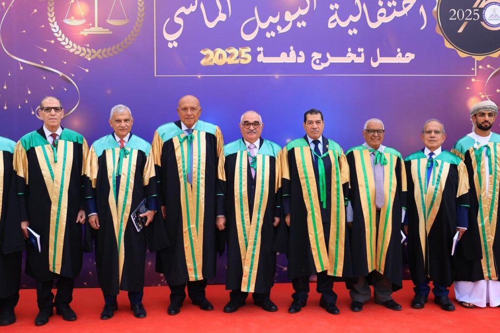 أخبار مصر والعالم لحظة بلحظة - حقوق عين شمس تكرم رئيس هيئة قضايا الدولة بمناسبة اليوبيل الماسي