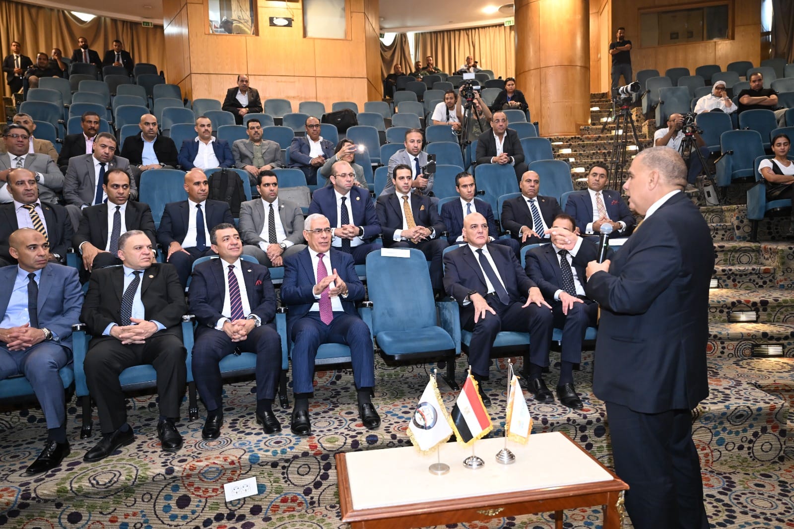 أخبار مصر والعالم لحظة بلحظة - النائب العام يزور مستشفى سرطان الأطفال 57357