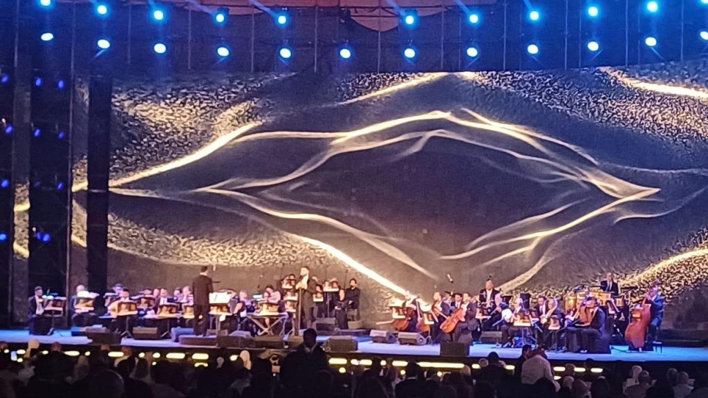 محطة مصر نيوز - أحمد سعيد ومي حسن يشعلان أجواء مهرجان الموسيقى العربية