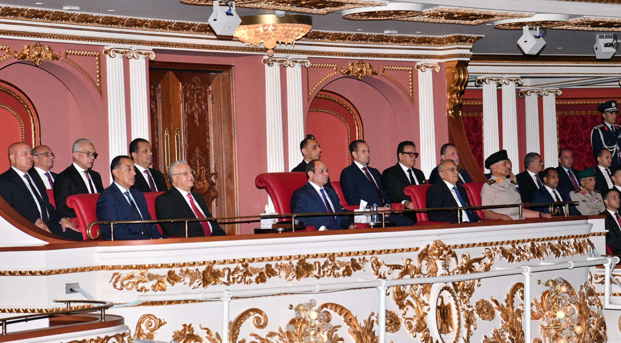 أخبار مصر والعالم لحظة بلحظة - الرئيس السيسي يشهد الاحتفالية الوطنية الكبرى التي أقيمت تحت عنوان «وطن السلام»  بالعاصمة الإدارية الجديدة