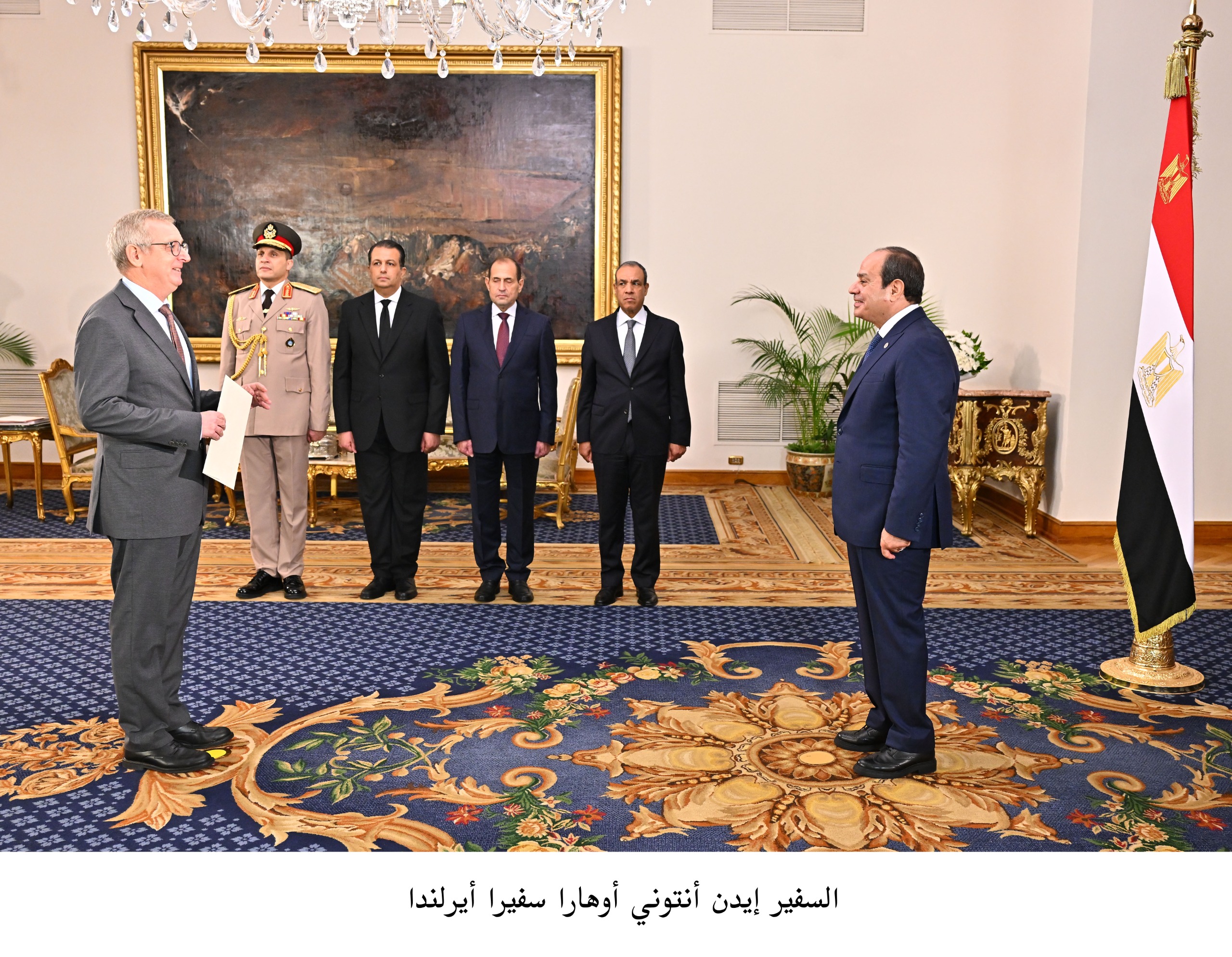 أخبار مصر والعالم لحظة بلحظة - الرئيس عبد الفتاح السيسي يعتمد 23 سفيراً جديداً لدى مصر
