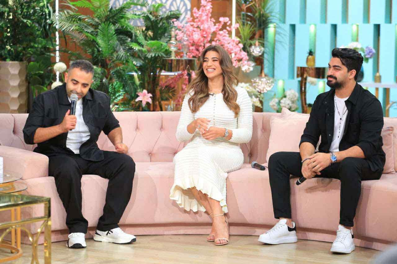 محطة مصر نيوز - نجوم الفن والغناء يكشفون كواليس مشاركتهم في ذكرى نصر أكتوبر مع "معكم منى الشاذلي"