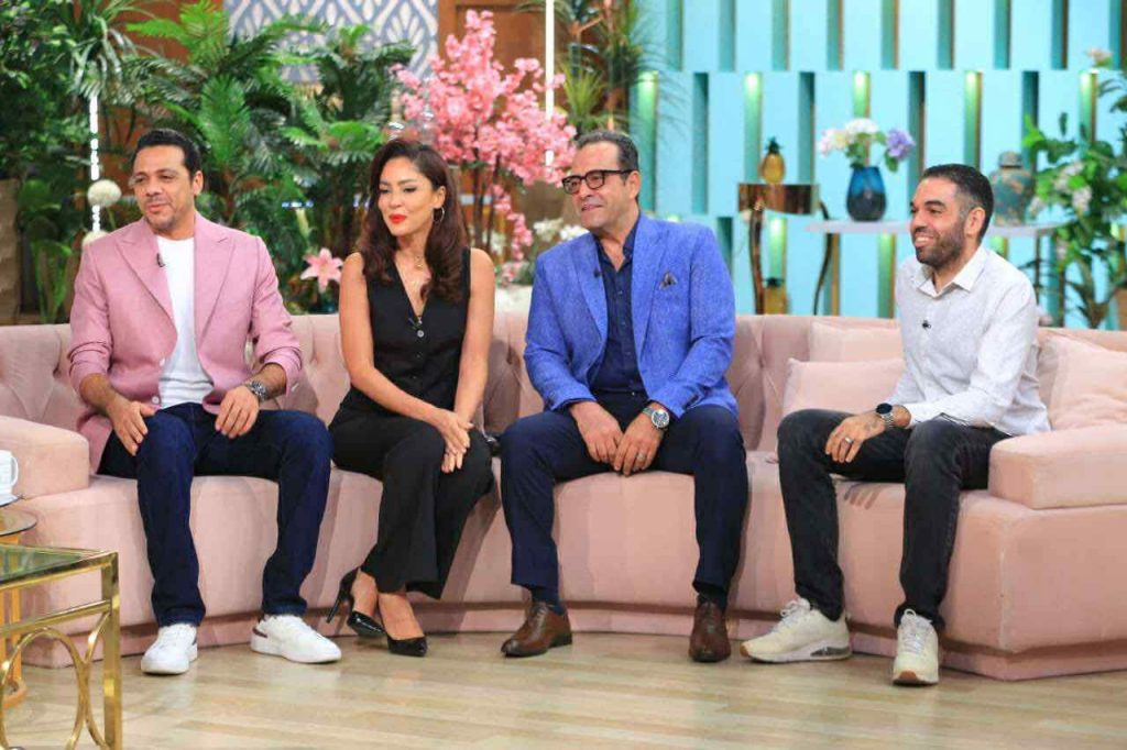 محطة مصر نيوز - نجوم الفن والغناء يكشفون كواليس مشاركتهم في ذكرى نصر أكتوبر مع "معكم منى الشاذلي"