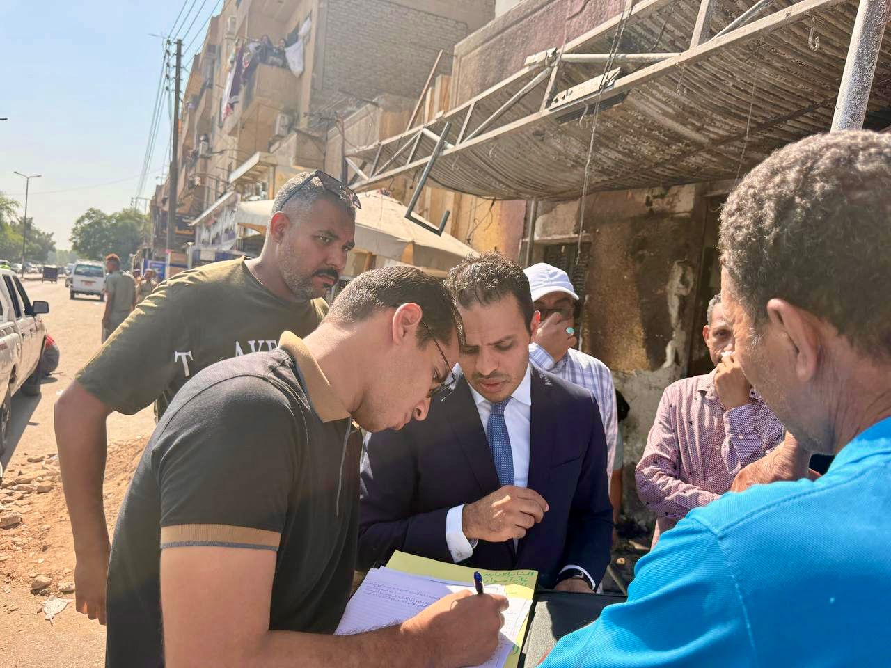 أخبار مصر - النيابة الإدارية تُعاين موقع اندلاع حريق بمخبز بمنطقة الشيخ هارون بمدينة أسوان