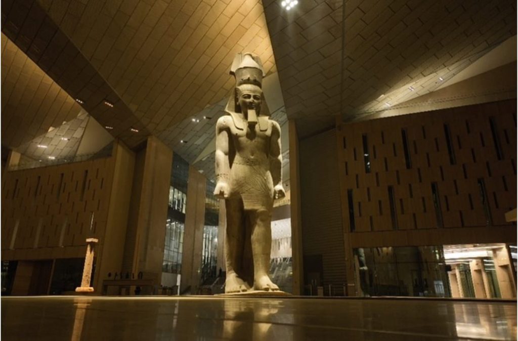 محطة مصر نيوز - مهرجان القاهرة السينمائي الدولي يهنئ مصر بافتتاح المتحف المصري الكبير