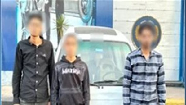 كانوا في فرح.. ضبط قائد سيارة بتهمة أداء حركات استعراضية وتعريض حياة المواطنين للخطر بالإسكندرية أخبار مصر - كانوا في فرح.. ضبط قائد سيارة بتهمة أداء حركات استعراضية وتعريض حياة المواطنين للخطر بالإسكندرية