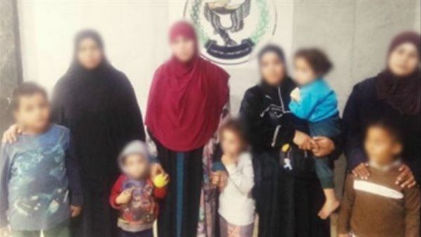 أخبار مصر - بينهم 6 مسجلين.. القبض على المتهمين باستغلال 19 حدثا في أعمال التسول بالقاهرة والجيزة