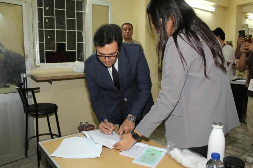 محطة مصر نيوز - وزير الثقافة يدلي بصوته في انتخابات النواب: المشاركة واجب وطني