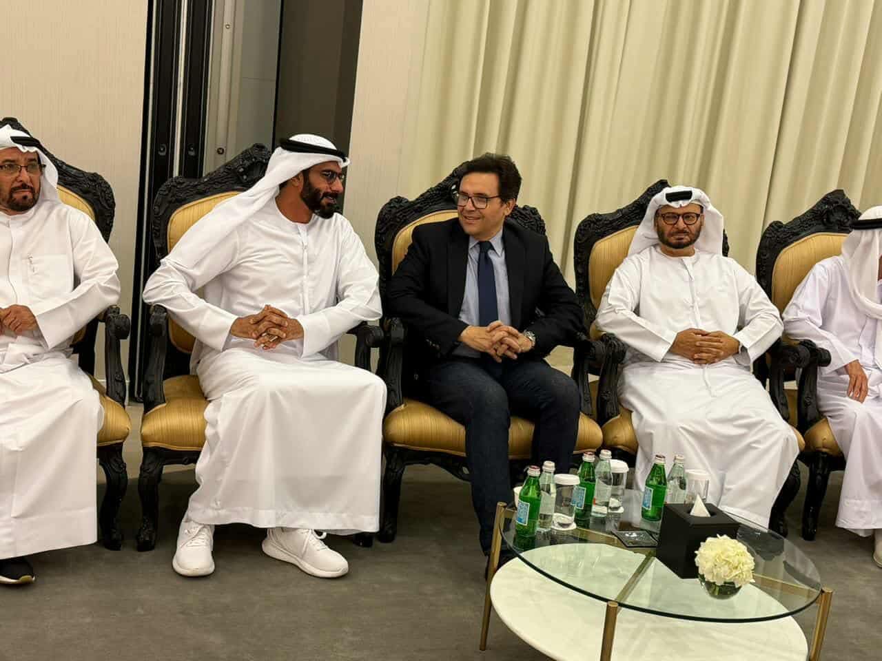 أخبار مصر - وزير الثقافة المصري يلتقي نظيره الإماراتي ويشهد حفل توزيع جوائز مؤسسة العويس الثقافية