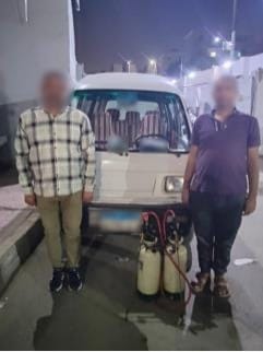 مكنش قصدنا.. ضبط المتهمين بإسقاط لافتة مرشح لانتخابات النواب في القاهرة أخبار مصر - مكنش قصدنا.. ضبط المتهمين بإسقاط لافتة مرشح لانتخابات النواب في القاهرة