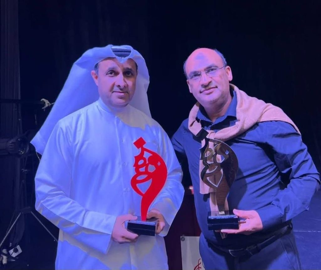 محطة مصر نيوز - مسرحية "ماسح الأحذية" تتوَّج بجائزتين في مهرجان الكويت الدولي للمونودراما