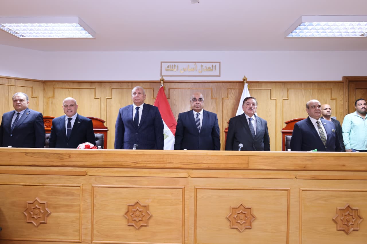أخبار مصر - وزير العدل يفتتح مجمع محاكم الوادي الجديد ومقر هيئتي قضايا الدولة والنيابة الإدارية